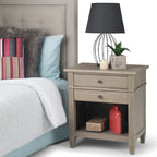 Mesa de noche de madera maciza Sterling de 24 pulgadas de ancho