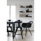 Sillón de comedor Eiffel con asiento moldeado