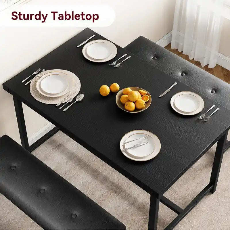 Mesa y sillas de comedor de estilo industrial