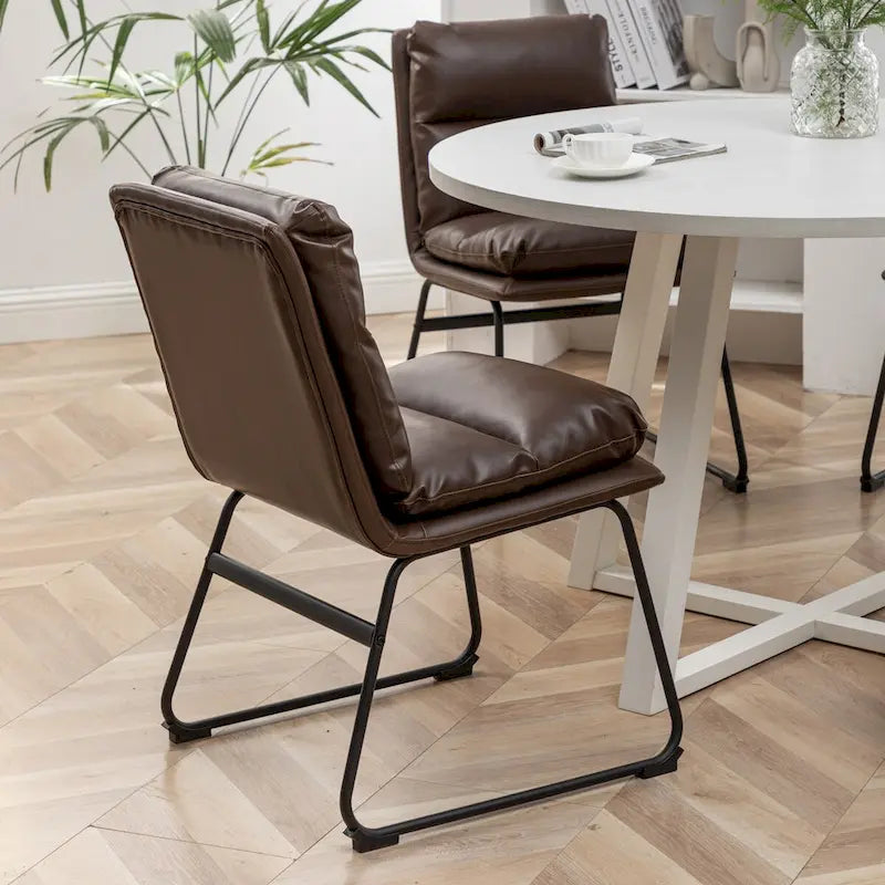 Mesa de comedor redonda Innes con caballete